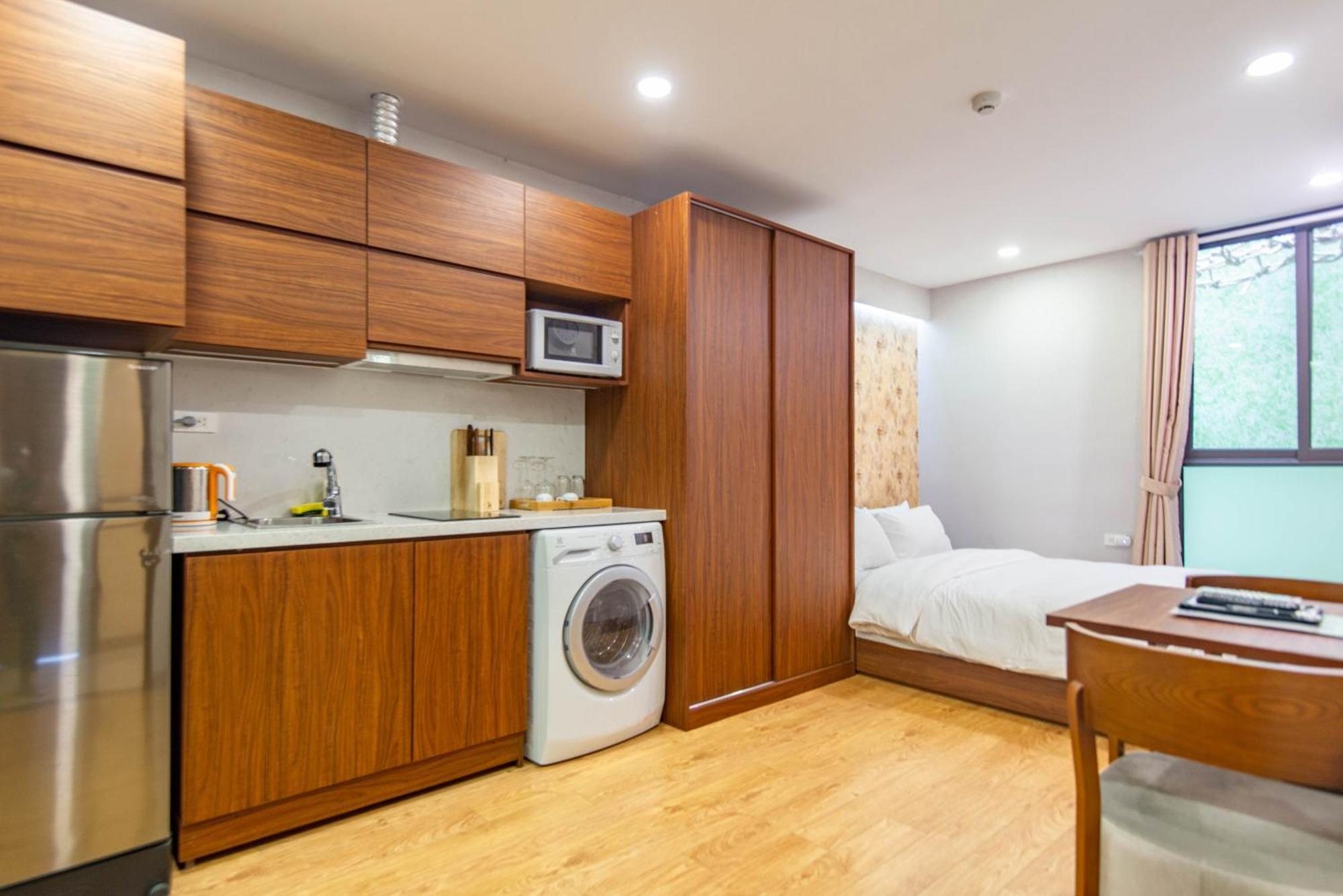 Sunny Moon West Lake Apartment Hanoi Room photo